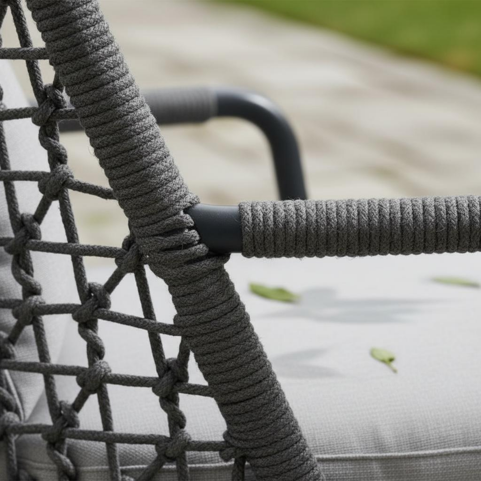 3 Pieces Rattan Table and Chai - Outdoor Furniture Easy To Clean ulasan dan harga